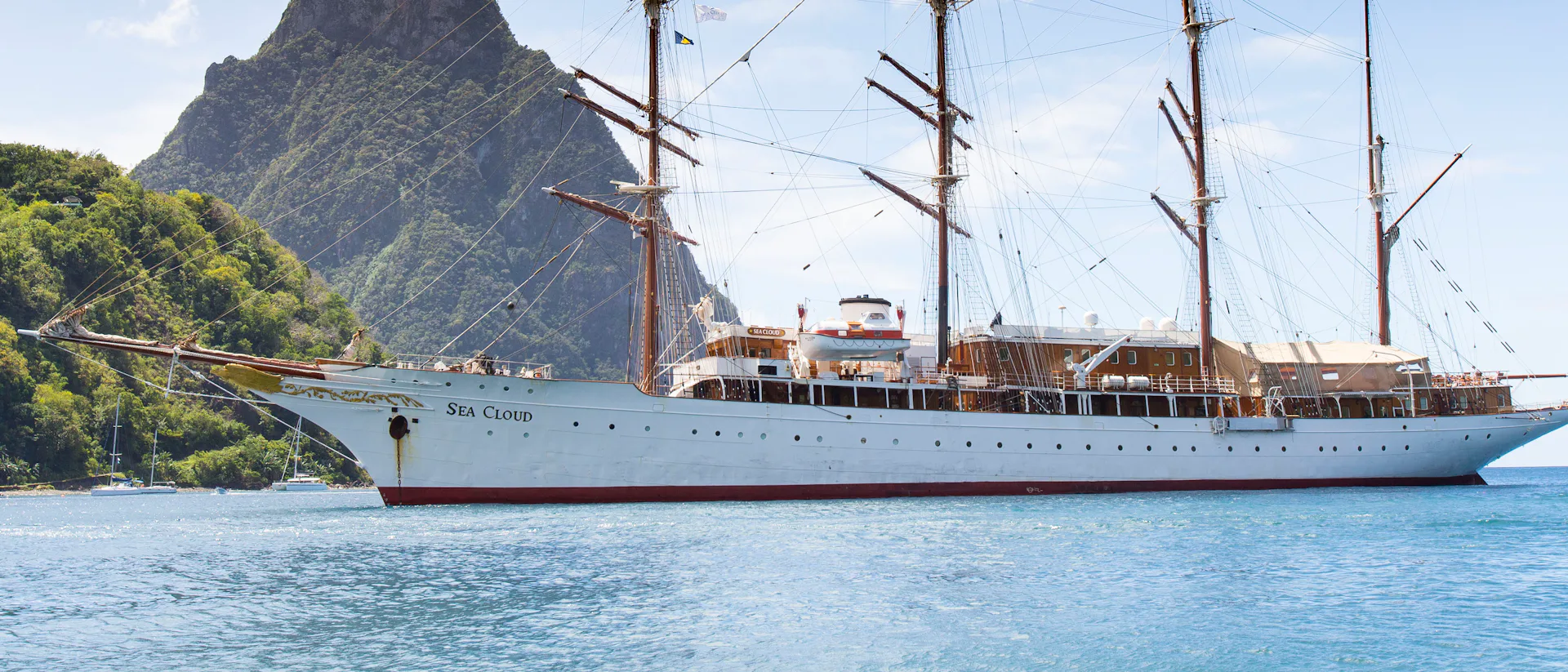 Kreuzfahrtschiff Sea Cloud 1 während der Fahrt