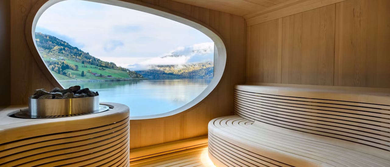 Sauna mit Meerblick des Kreuzfahrtschiffes Le Bougainville