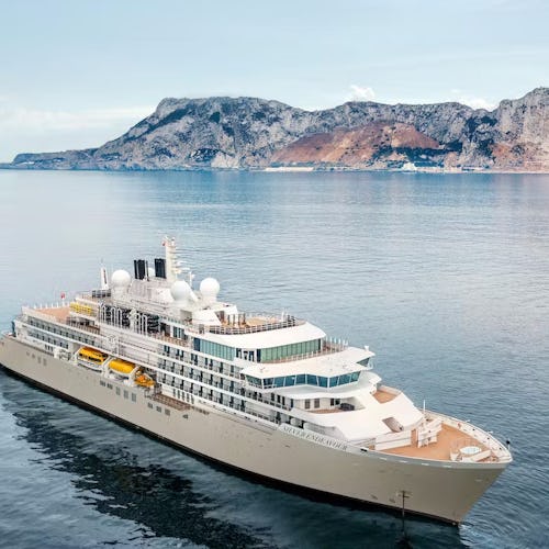 Silver Endeavour Schiff