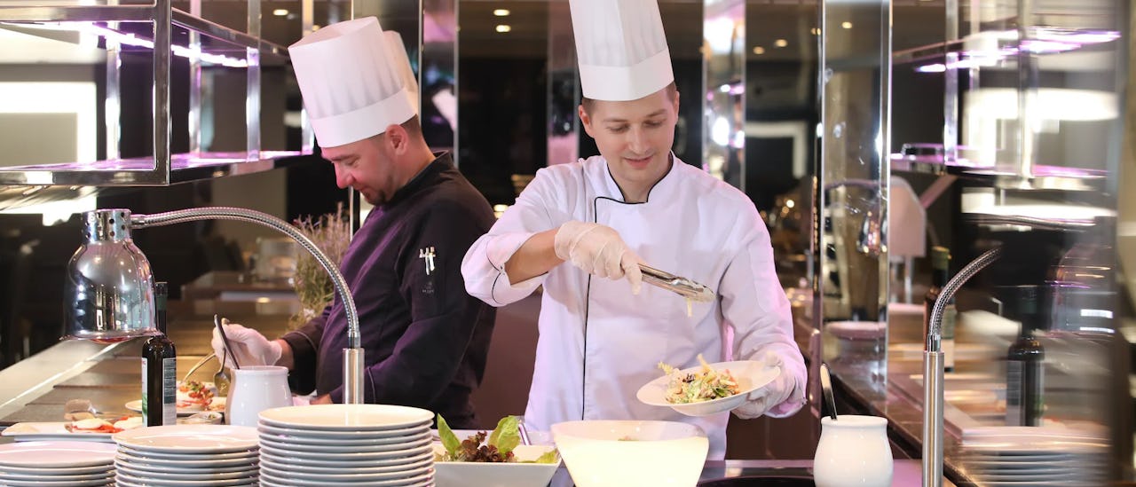 Live Cooking auf dem Kreuzfahrtschiff Secnic Jasper