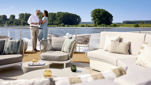 Sonnendeck-Lounge