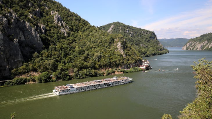 Riverside Luxury Cruises