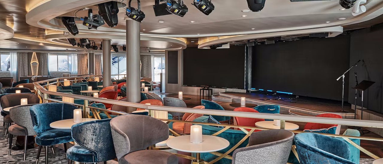 Lounge des Kreuzfahrtschiffes Silver Endeavour