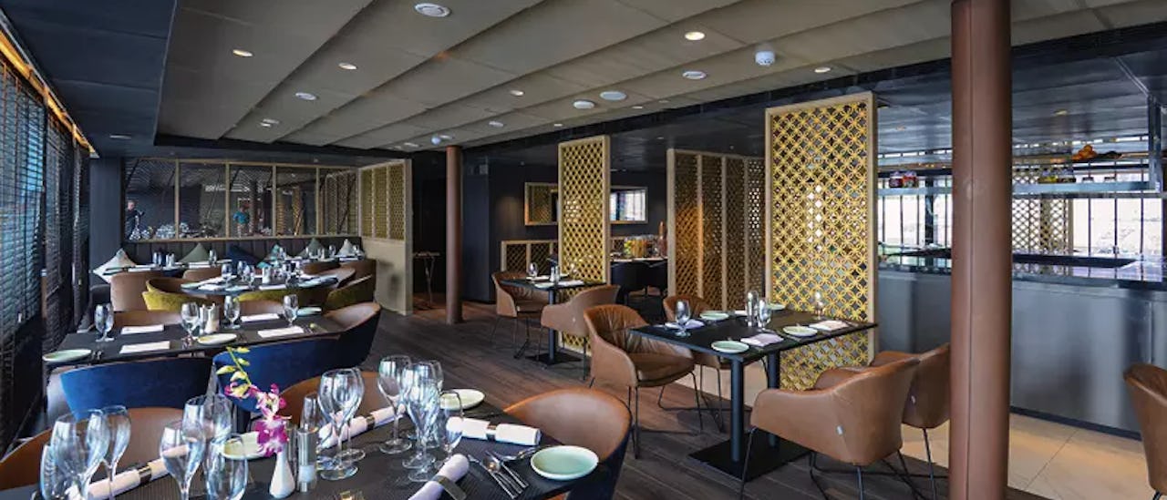 Reflections Restaurant des Kreuzfahrtschiffes Emerald Harmony