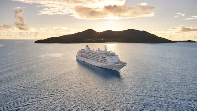 Kreuzfahrt Schiff in Asien